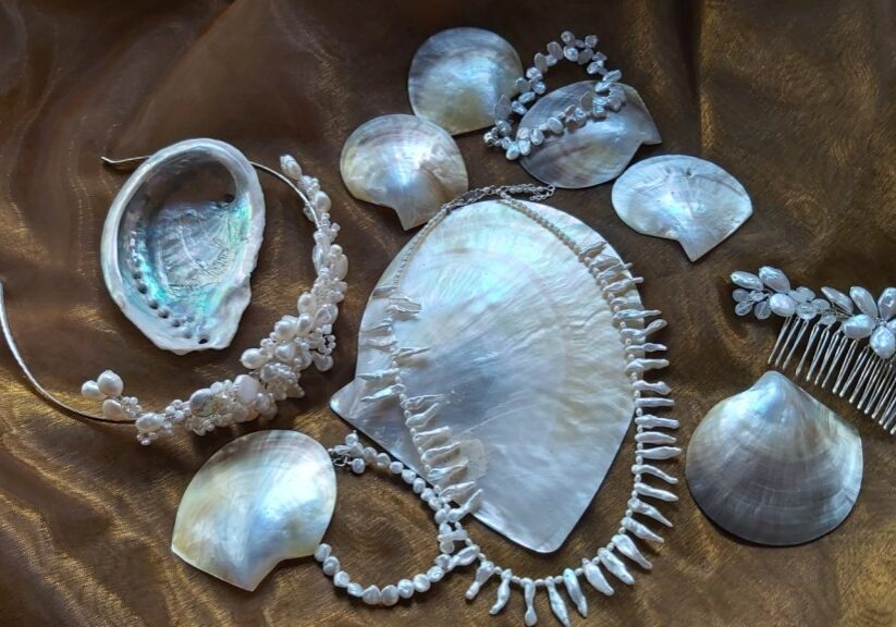 Wedding jewellery made from freshwater pearls